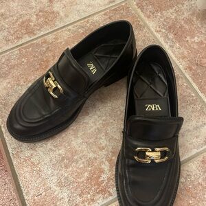 Zara size 37 Black Leather Chunky Gold Buckle Loafer